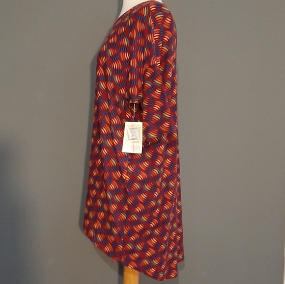 NWT! LuLaRoe Irma-M Tunic with a Unique Design - Picture 3 of 14